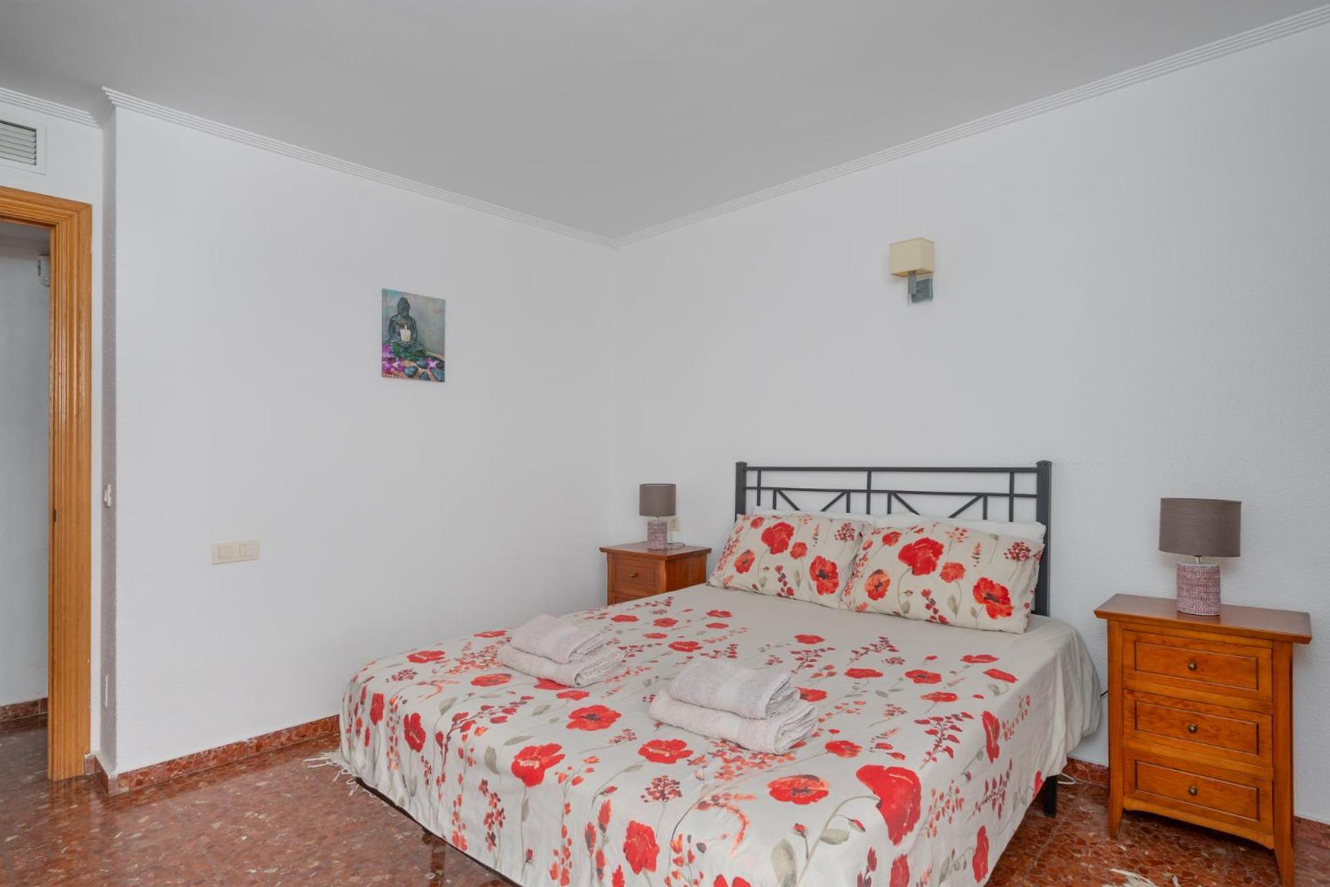 Beachfront, Two Bed- & Bathrooms, Private Parking Fuengirola Exterior photo